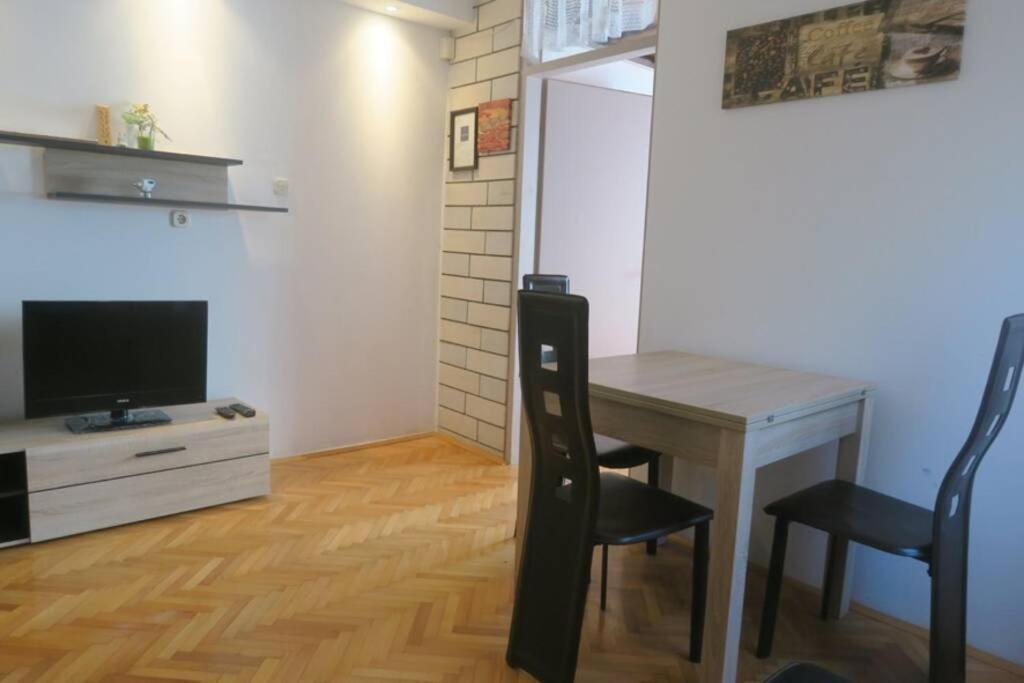 Cozy Apartment Alma, Two Steps From The Sea Medulin Eksteriør bilde